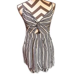 Aéropostale Striped Twist Front Cutout Romper Tie Back  XS NWT Coastal Beach